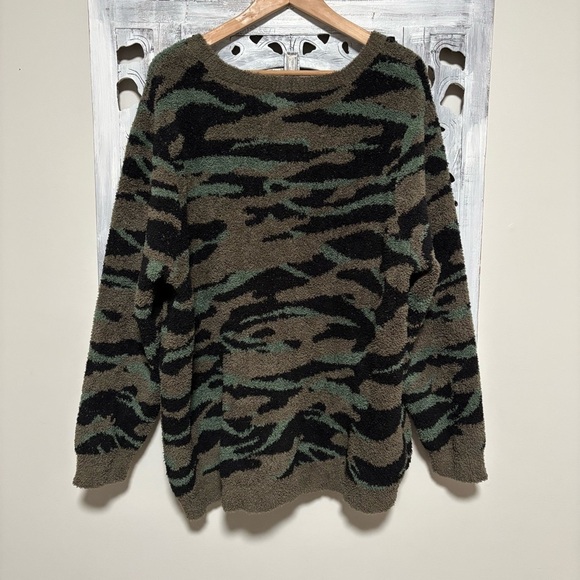 Barefoot Dreams Seaside Crew Neck Pullover Dark Green/Black Camo Sweater size 3X - Picture 2 of 8